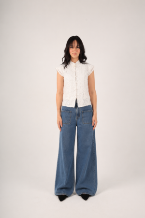 High-waisted Wide Leg Jeans